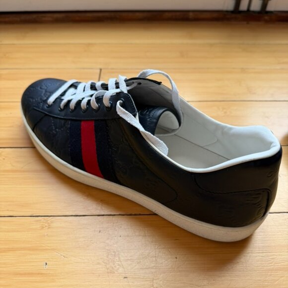 Gucci Ace GG Embossed Leather Sneakers – Navy – Men’s Size 13 - Picture 4 of 5